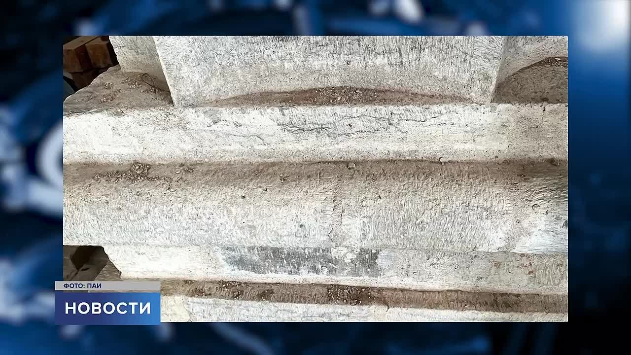 Архитектурные элементы декора фасадов Стефановской церкви Мирожского монастыря обрели новую жизнь благодаря реставраторам