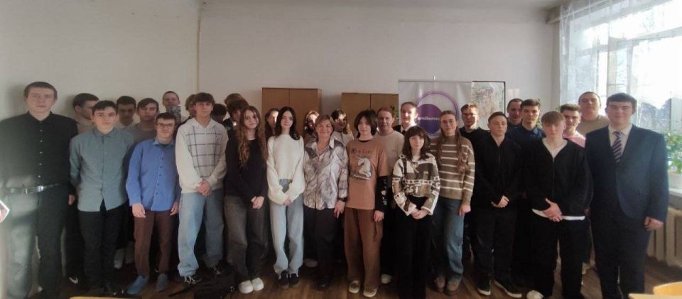 3 ������� � ���������� ������� ����� ������ ������������� �����-���� �� �������������� ����� � �������������� �������� �������