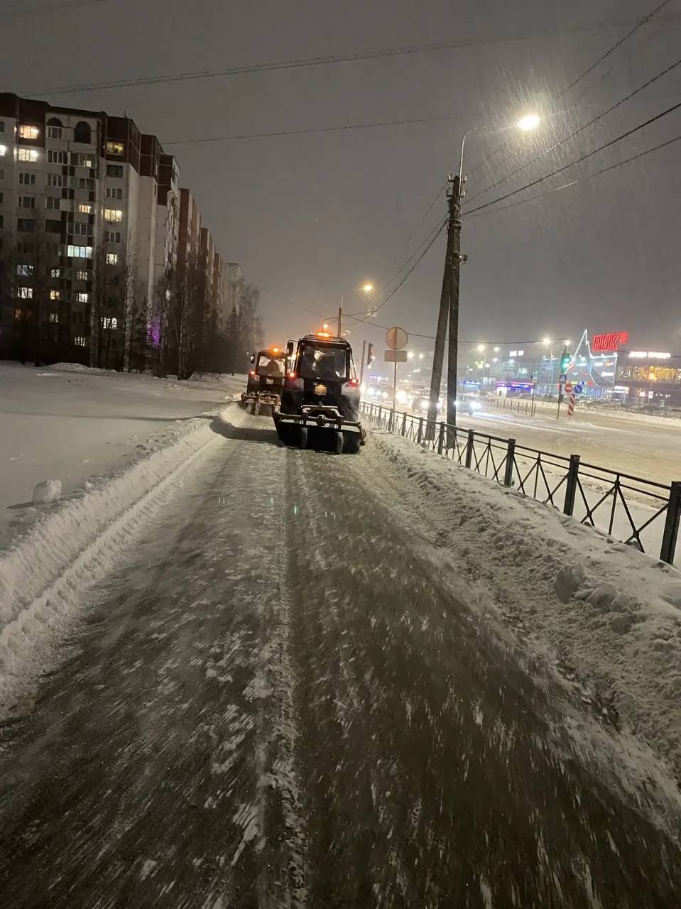 Елкин Борис: Циклон принёс нам сильный снег и метель Елкин Борис: Циклон принёс нам сильный снег и метель