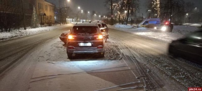 36 ДТП за три дня: ГИБДД подвела итоги выходных в Пскове