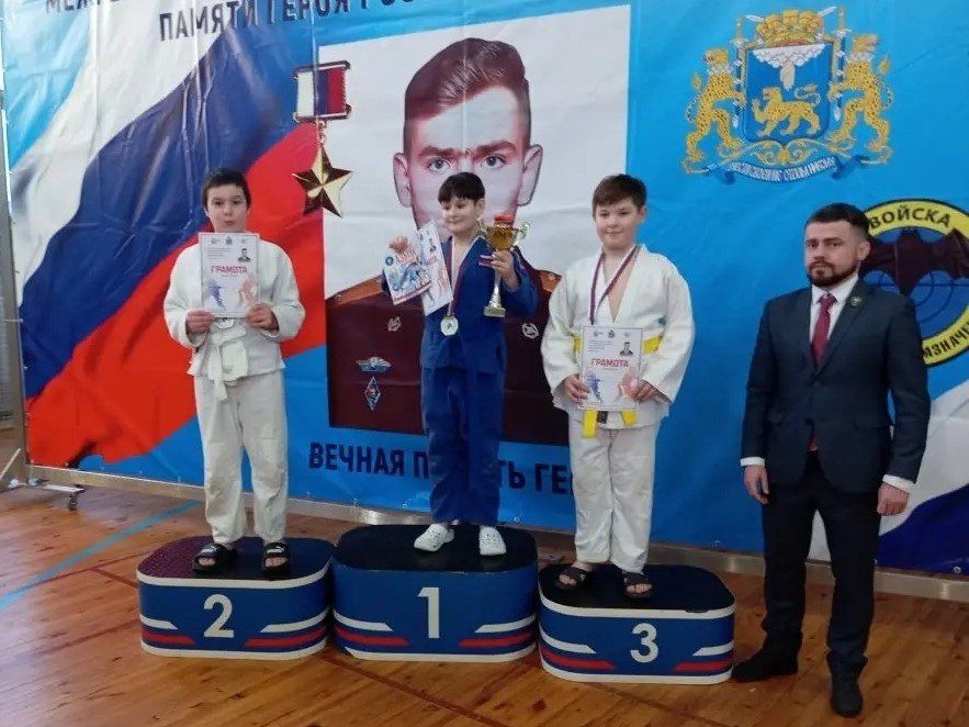 ������������ ��������� ���������� ����� ����������� 14 ������� ������� ������� � �������� �� ����� � �����