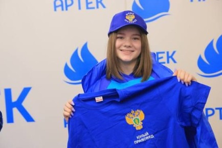 ��������� ��������� ����� �������� ������ � ������ � �������