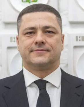 Своих не бросаем: Ведерников предложил убежище 50 медикам, уволенным в Латвии за гражданство