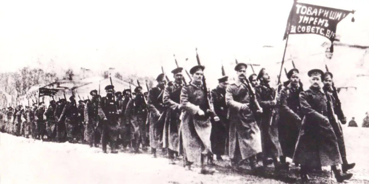 Почему 23 февраля стал Днём рождения Красной Армии?