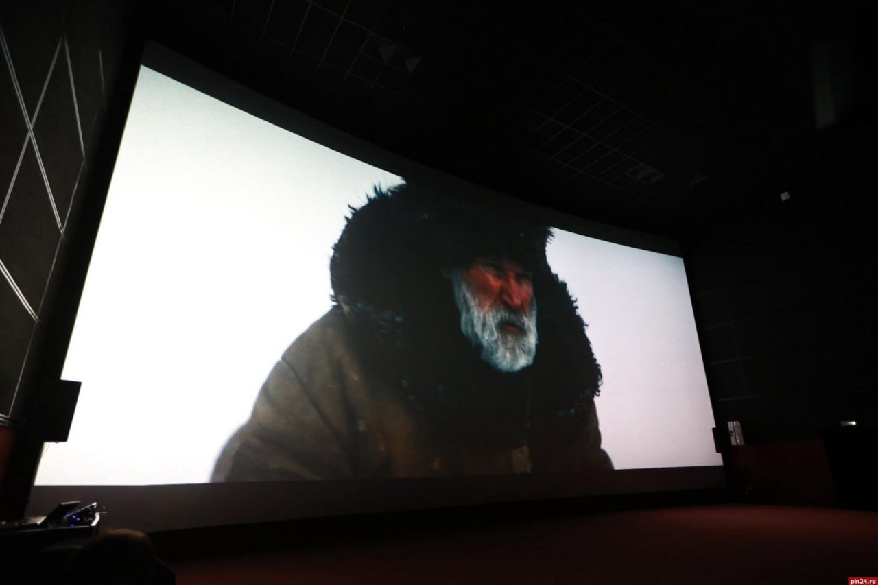 Повторил подвиг Ивана Сусанина в 83 года: в Пскове проходит предпоказ фильма «Семь верст до рассвета» Повторил подвиг Ивана Сусанина в 83 года: в Пскове проходит предпоказ фильма «Семь верст до рассвета»