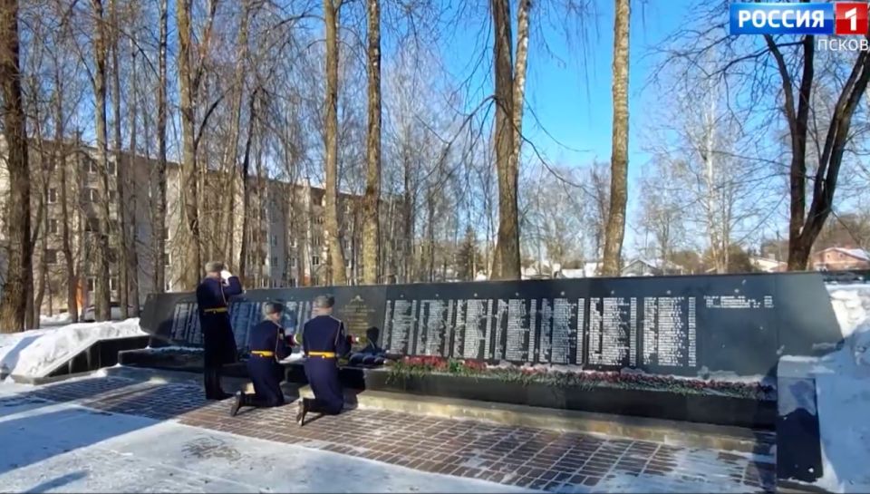 ���� ��������� ��������� ������� �������� � ������