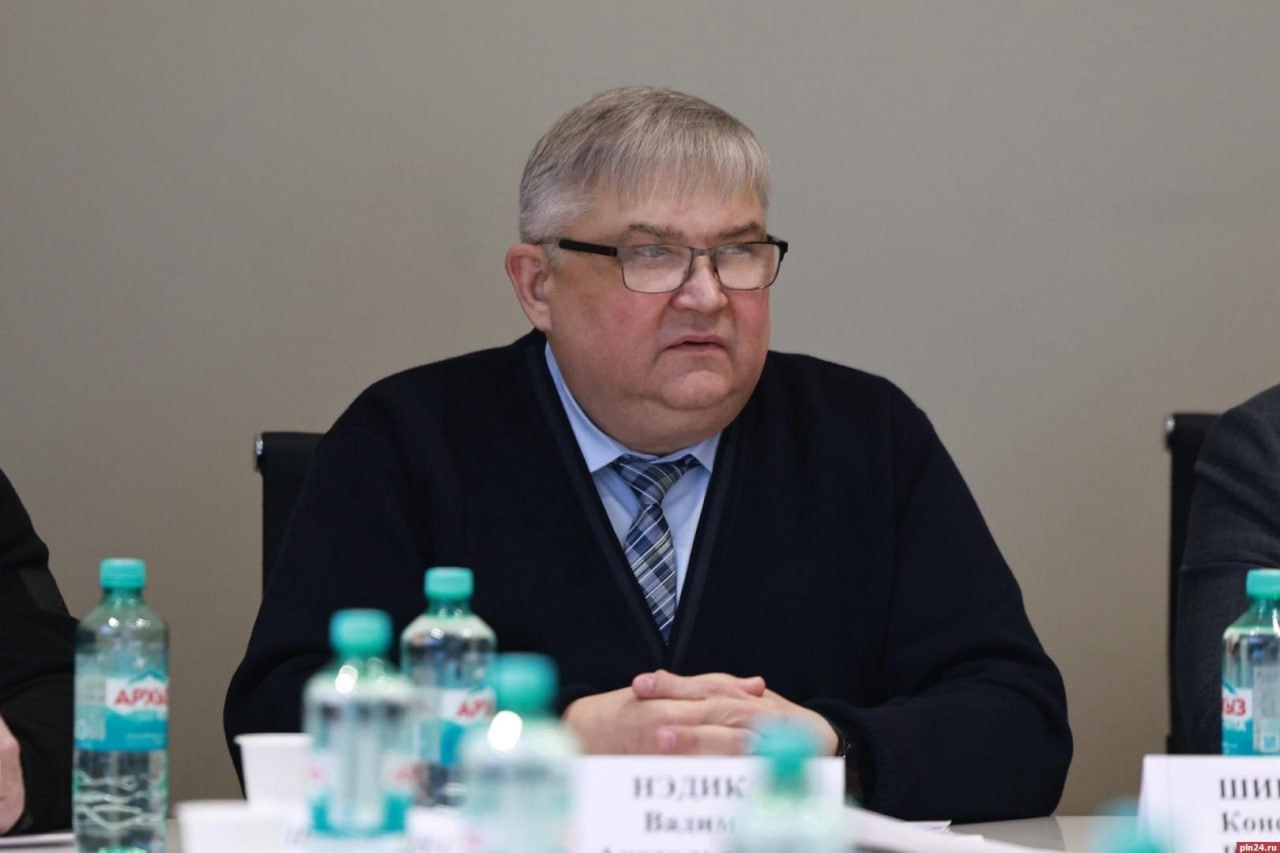 В Пскове обсудили судьбу древней крепости: от «народного мониторинга» до 450-летнего юбилея В Пскове обсудили судьбу древней крепости: от «народного мониторинга» до 450-летнего юбилея