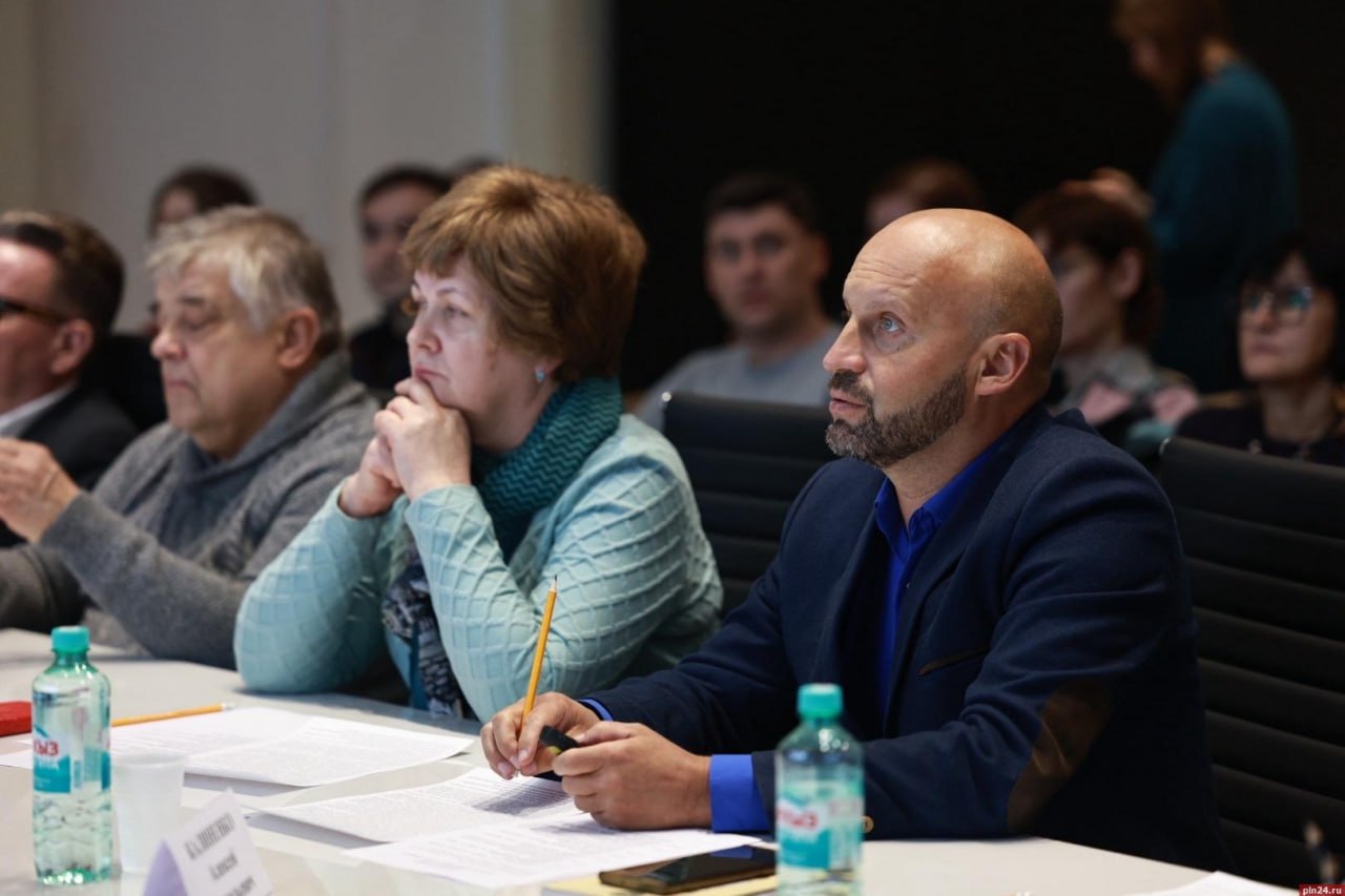 В Пскове обсудили судьбу древней крепости: от «народного мониторинга» до 450-летнего юбилея В Пскове обсудили судьбу древней крепости: от «народного мониторинга» до 450-летнего юбилея