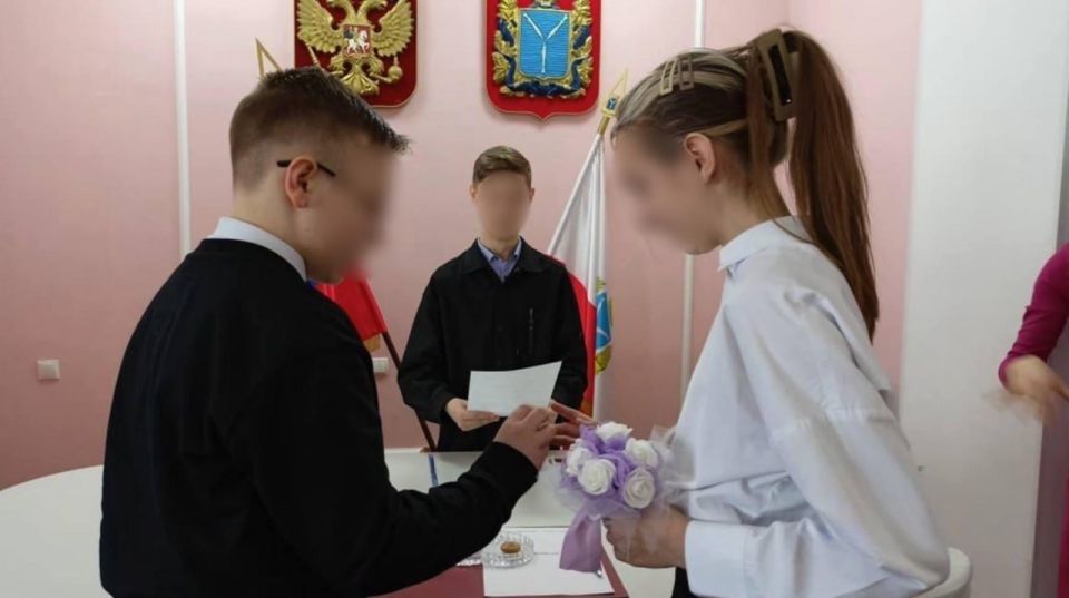 Детские свадьбы начали проводить в России