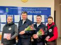 Полицейские и общественники поздравили девушек с Международным женским днем в местах оказания госуслуг