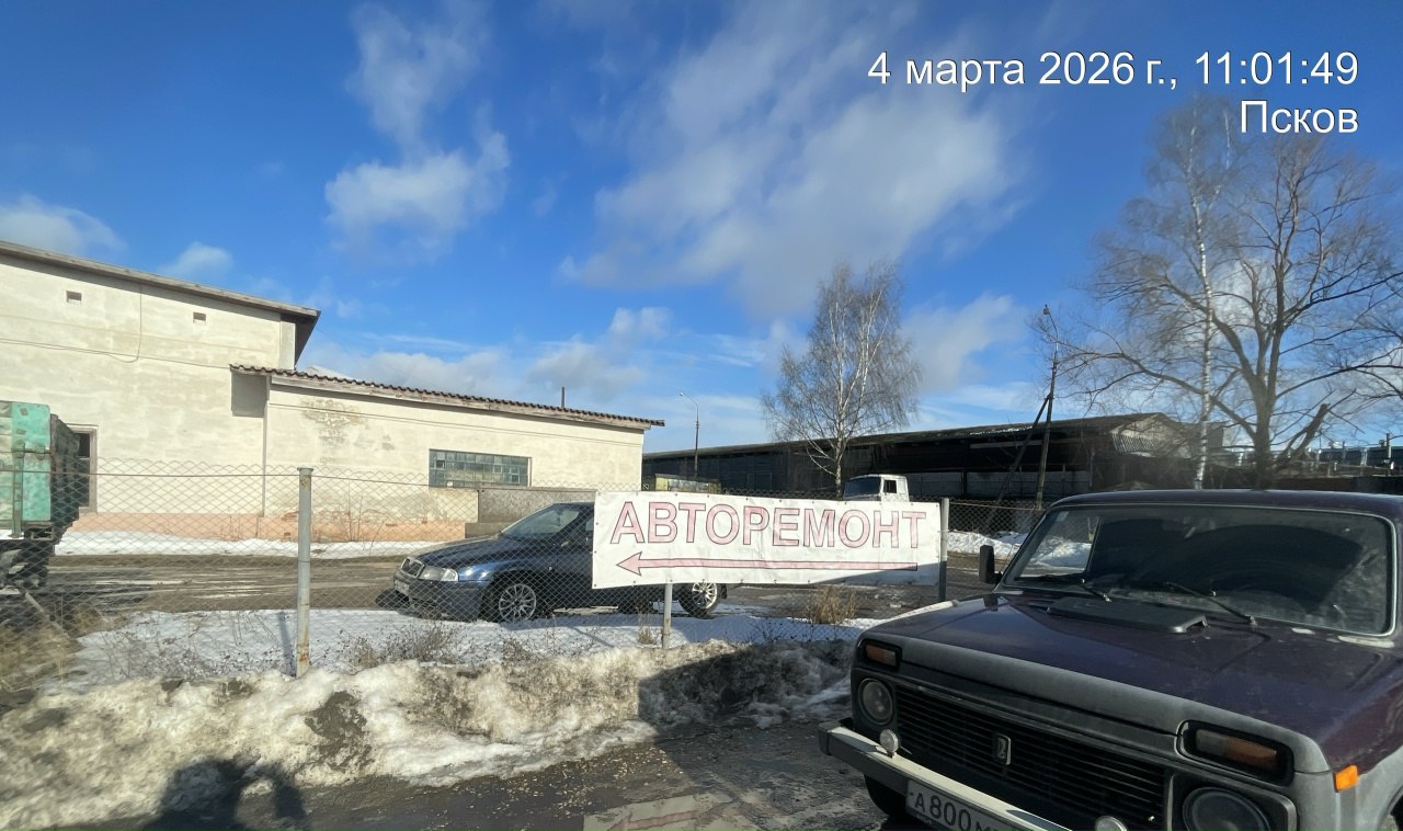 Десять самовольно размещенных информационных конструкций выявили в Пскове Десять самовольно размещенных информационных конструкций выявили в Пскове