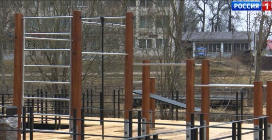 В Гдове завершается благоустройство левого берега реки Гдовки