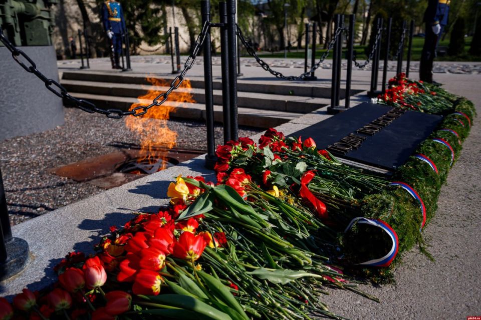 �������� � ����� � ��������� ������ ʸ���������