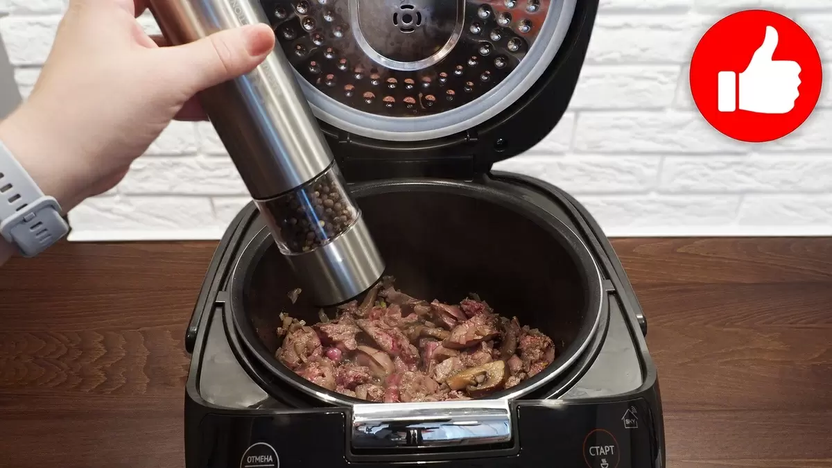 Печень с грибами в сметане: простой и вкусный рецепт для обеда или ужина