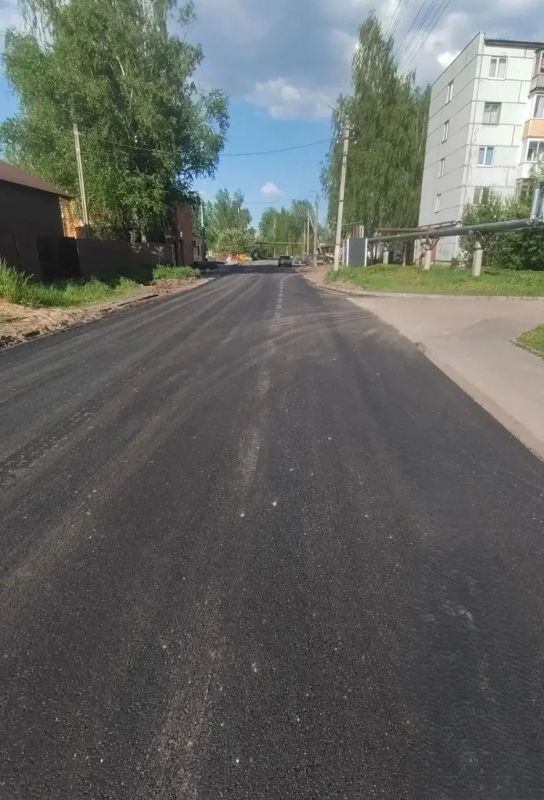 Елкин Борис: Работы по восстановлению изношенных слоев асфальта в нашем городе продолжаются полным ходом Елкин Борис: Работы по восстановлению изношенных слоев асфальта в нашем городе продолжаются полным ходом