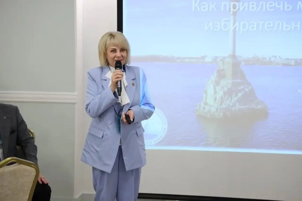 Сегодня на IV Форуме территориальных избирательных комиссий участники представили интересные практики работы с молодежью и будущими избирателями Сегодня на IV Форуме территориальных избирательных комиссий участники представили интересные практики работы с молодежью и будущими избирателями