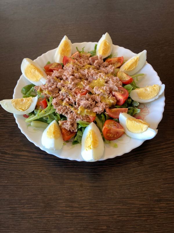 Салат с тунцом и стручковой фасолью