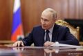 Путин в Кремле проводит встречу с главой МИД КНДР, сообщил Песков