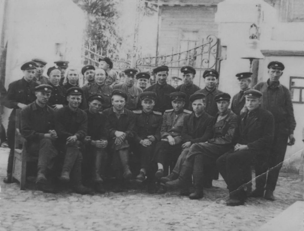 Старейшей псковской пожарной команде — не менее 195 лет Старейшей псковской пожарной команде — не менее 195 лет