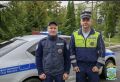 В Пскове экипаж ДПС потушил загоревшийся в пробке автомобиль