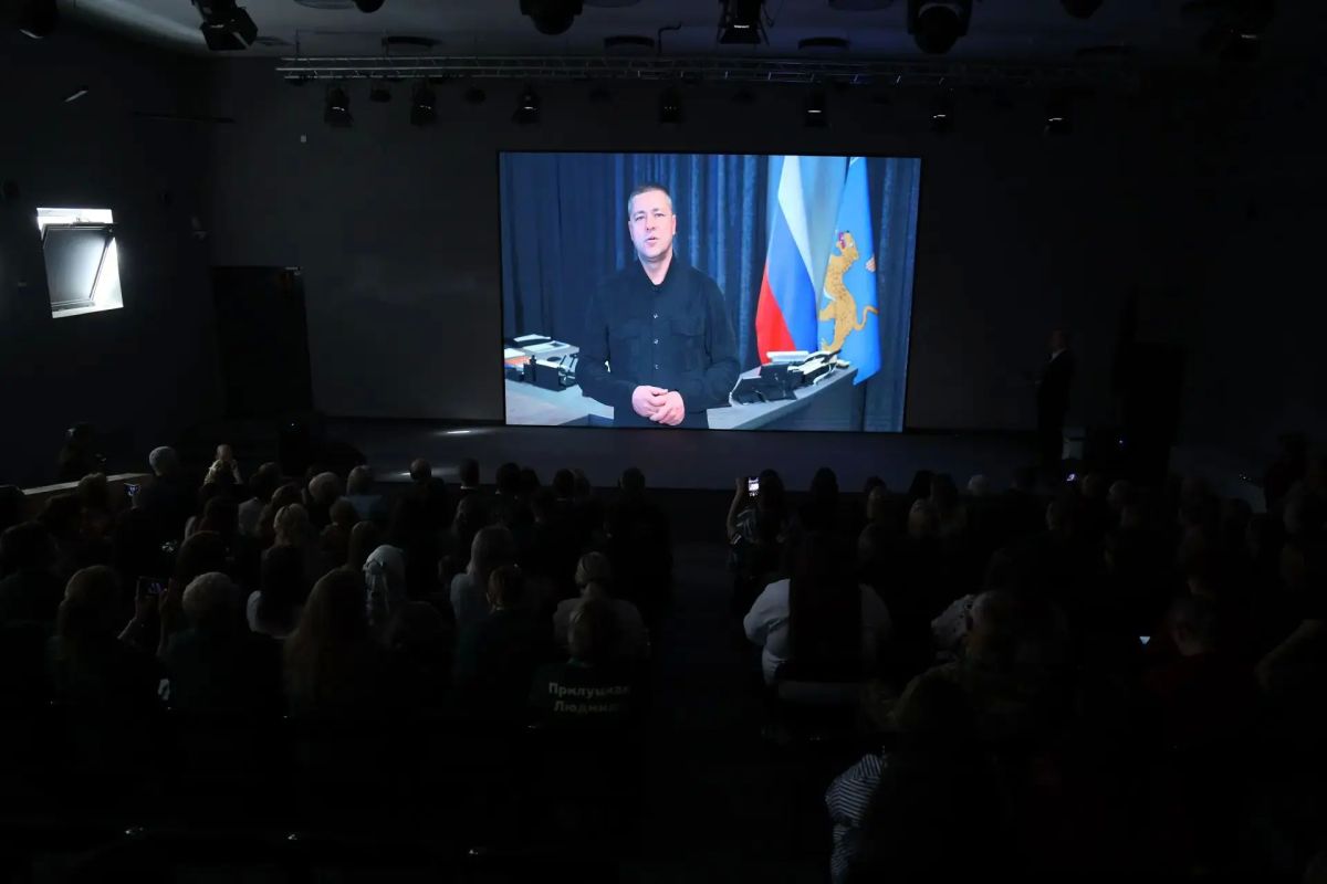 Руководитель Комитета семей воинов Отечества Юлия Белехова поблагодарила Псковский штаб за работу Руководитель Комитета семей воинов Отечества Юлия Белехова поблагодарила Псковский штаб за работу
