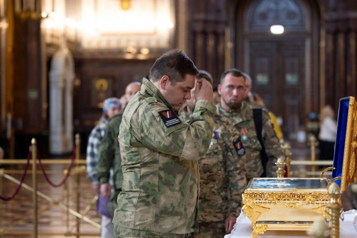 Ветераны СВО помолились у мощей Дмитрия Донского – покровителя русского воинства Ветераны СВО помолились у мощей Дмитрия Донского – покровителя русского воинства