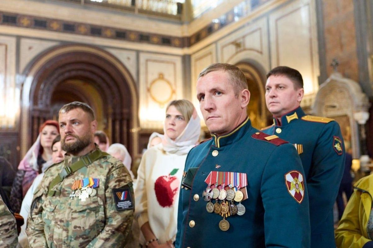 Ветераны СВО помолились у мощей Дмитрия Донского – покровителя русского воинства Ветераны СВО помолились у мощей Дмитрия Донского – покровителя русского воинства