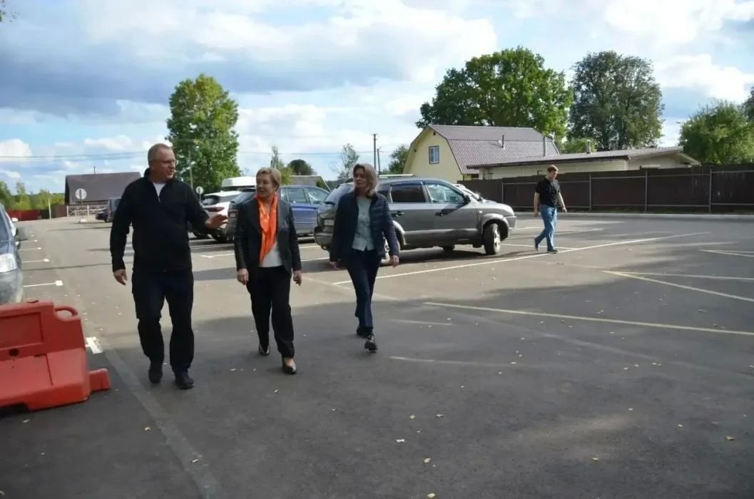 Первый заместитель губернатора Псковской области Вера Емельянова и сенатор РФ Наталья Мельникова посетили объекты Себежского и и Пустошкинского муниципальных округов Первый заместитель губернатора Псковской области Вера Емельянова и сенатор РФ Наталья Мельникова посетили объекты Себежского и и Пустошкинского муниципальных округов