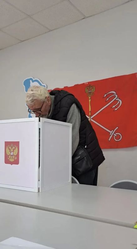 На экстерриториальных избирательных участках, открытых на территории Псковской области, проходит голосование избирателей на выборах депутатов Законодательного Собрания Санкт-Петербурга восьмого созыва На экстерриториальных избирательных участках, открытых на территории Псковской области, проходит голосование избирателей на выборах депутатов Законодательного Собрания Санкт-Петербурга восьмого созыва