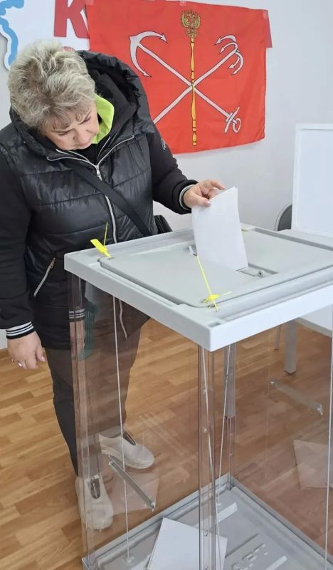 На экстерриториальных избирательных участках, открытых на территории Псковской области, проходит голосование избирателей на выборах депутатов Законодательного Собрания Санкт-Петербурга восьмого созыва На экстерриториальных избирательных участках, открытых на территории Псковской области, проходит голосование избирателей на выборах депутатов Законодательного Собрания Санкт-Петербурга восьмого созыва