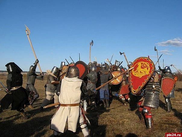Эпоха ожившего прошлого: История ролевого и реконструкторского движения на Псковщине Эпоха ожившего прошлого: История ролевого и реконструкторского движения на Псковщине
