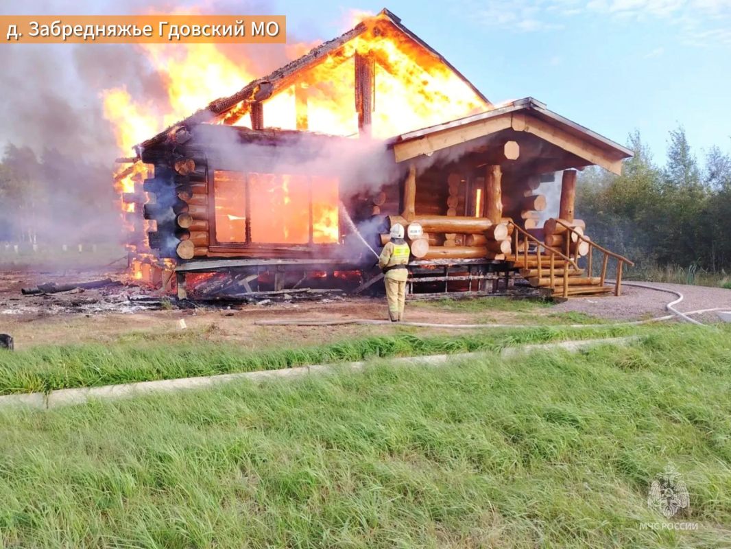 #ОперативноЗаВыходные. За выходные пожарно-спасательные подразделения Псковской области реагировали на 8 техногенных пожаров, предположительно 5 из которых произошли по причине аварийного режима работы электрического... #ОперативноЗаВыходные. За выходные пожарно-спасательные подразделения Псковской области реагировали на 8 техногенных пожаров, предположительно 5 из которых произошли по причине аварийного режима работы электрического...