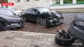 «Лексус» протаранил три автомобиля в Пскове