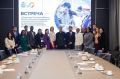 Губернатор Михаил Ведерников встретился с иностранными участниками региональной программы Международного фестиваля молодёжи