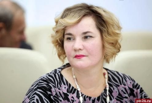 Переход на региональный уровень: Оксана Лазарева досрочно покинула пост председателя Собрания депутатов Плюсского округа