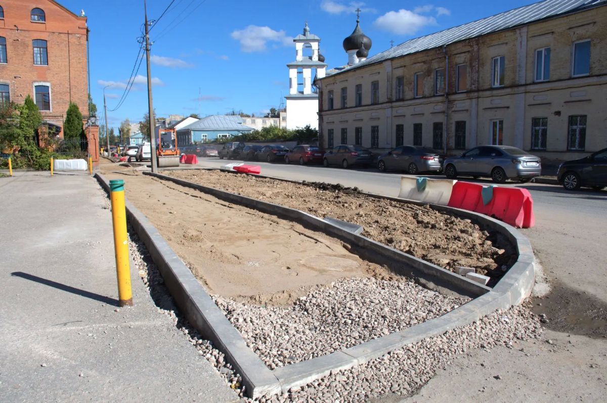 Продолжаем ремонт улицы Некрасова Продолжаем ремонт улицы Некрасова