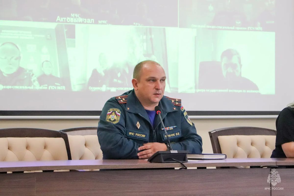 Безопасность на дорогах — приоритет для сотрудников МЧС России Безопасность на дорогах — приоритет для сотрудников МЧС России