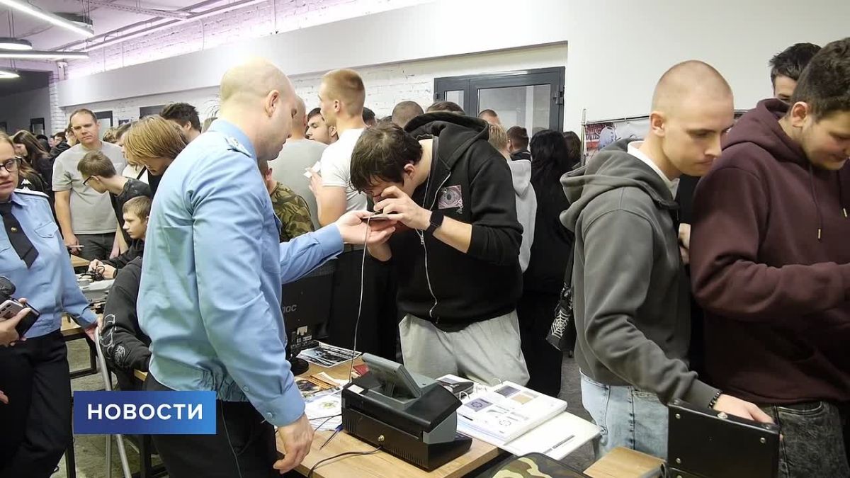 Профориентационные мастер-классы, знакомство с оборудованием и элементами службы, рассказы действующих сотрудников — всё это фестиваль профессий «Мой выбор — граница»