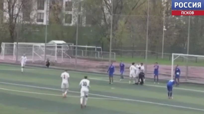 ФК "Псков" взял чемпионский титул и Кубок Северо-Запада