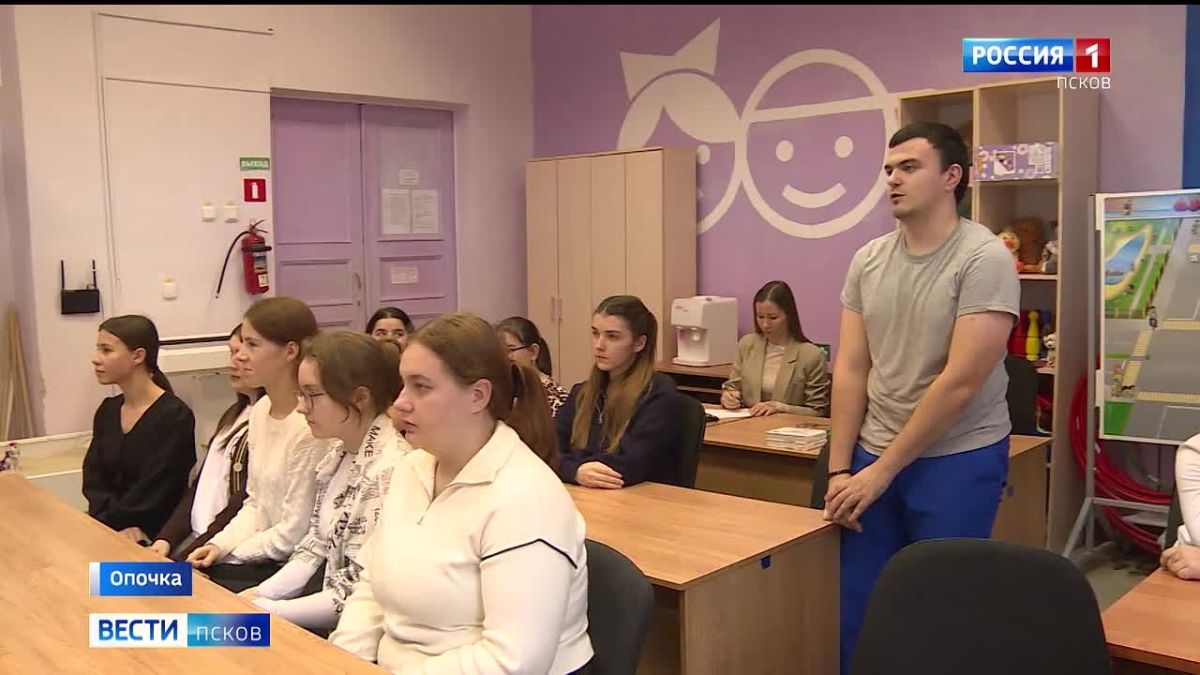 Химия, биология и любовь студентов: как педагог из Опочки покорила Новый Уренгой