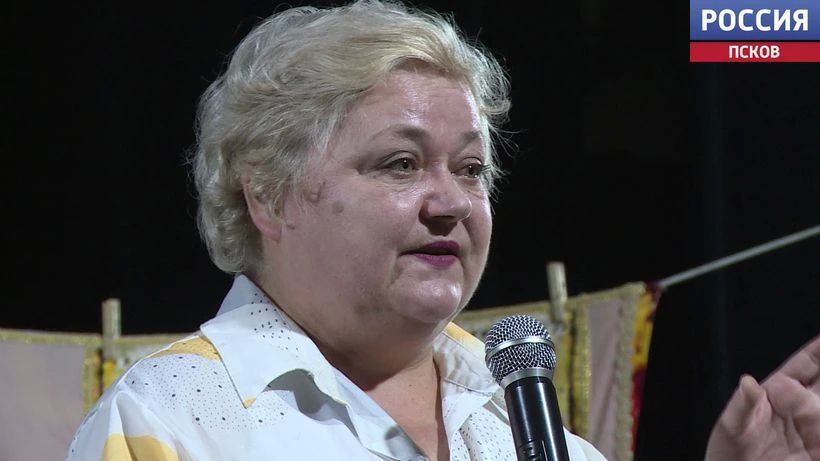 "Как изготавливаются куклы": Псковский театр кукол раскрыл секреты закулисья "Как изготавливаются куклы": Псковский театр кукол раскрыл секреты закулисья
