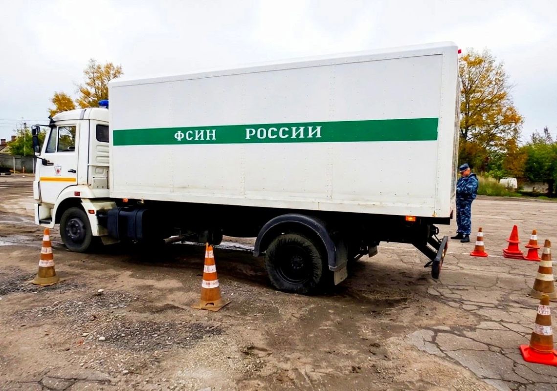 Водители регионального УФСИН состязались в конкурсе профессионального мастерства Водители регионального УФСИН состязались в конкурсе профессионального мастерства