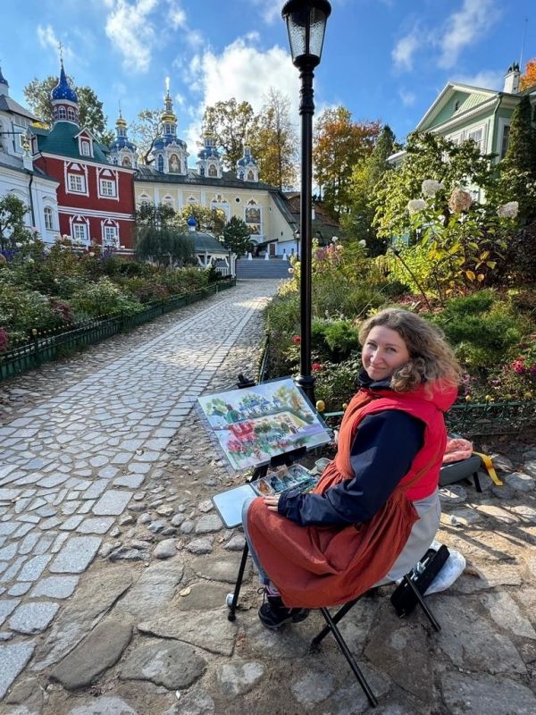Художники из Москвы, Казани и Кемерово написали более 120 работ в Псково-Печерском монастыре Художники из Москвы, Казани и Кемерово написали более 120 работ в Псково-Печерском монастыре