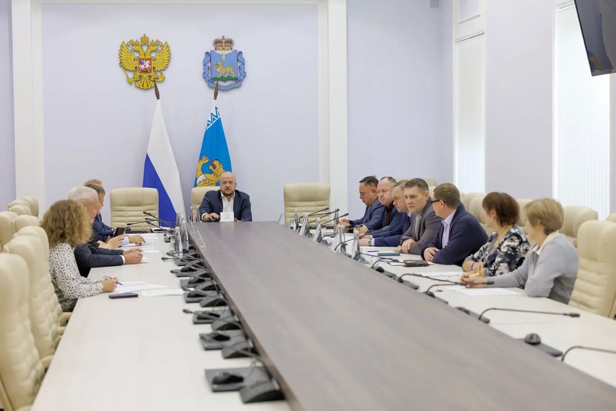 27 вопросов за одну сессию: псковские депутаты готовятся к заседанию 27 вопросов за одну сессию: псковские депутаты готовятся к заседанию