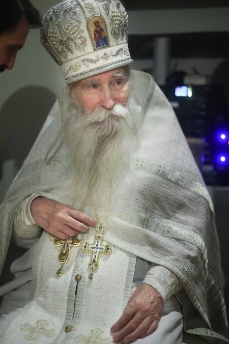 На 82-м году жизни скончался протоиерей, бывший настоятель воинского храма Александра Невского в Пскове Олег Тэор
