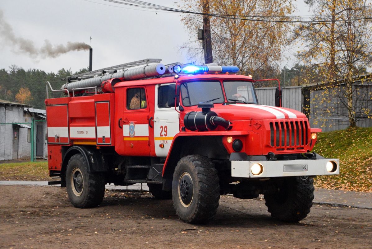 В ИК-6 во время учений отработали действия при возникновении пожара на производственной зоне В ИК-6 во время учений отработали действия при возникновении пожара на производственной зоне