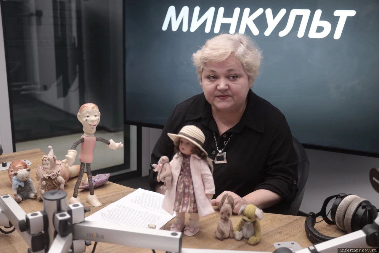 Сколько медведей спряталось в театре кукол? Проверьте свою внимательность!