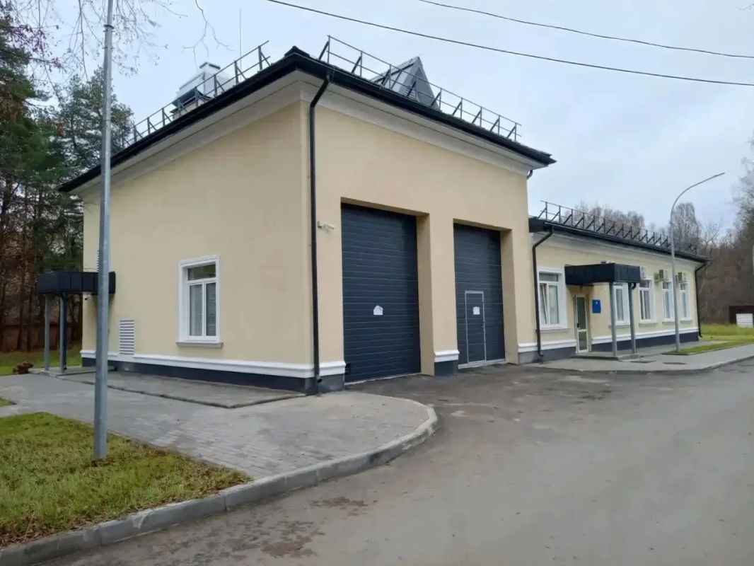 Михаил Ведерников: В Печорах построен новый пост скорой помощи Михаил Ведерников: В Печорах построен новый пост скорой помощи