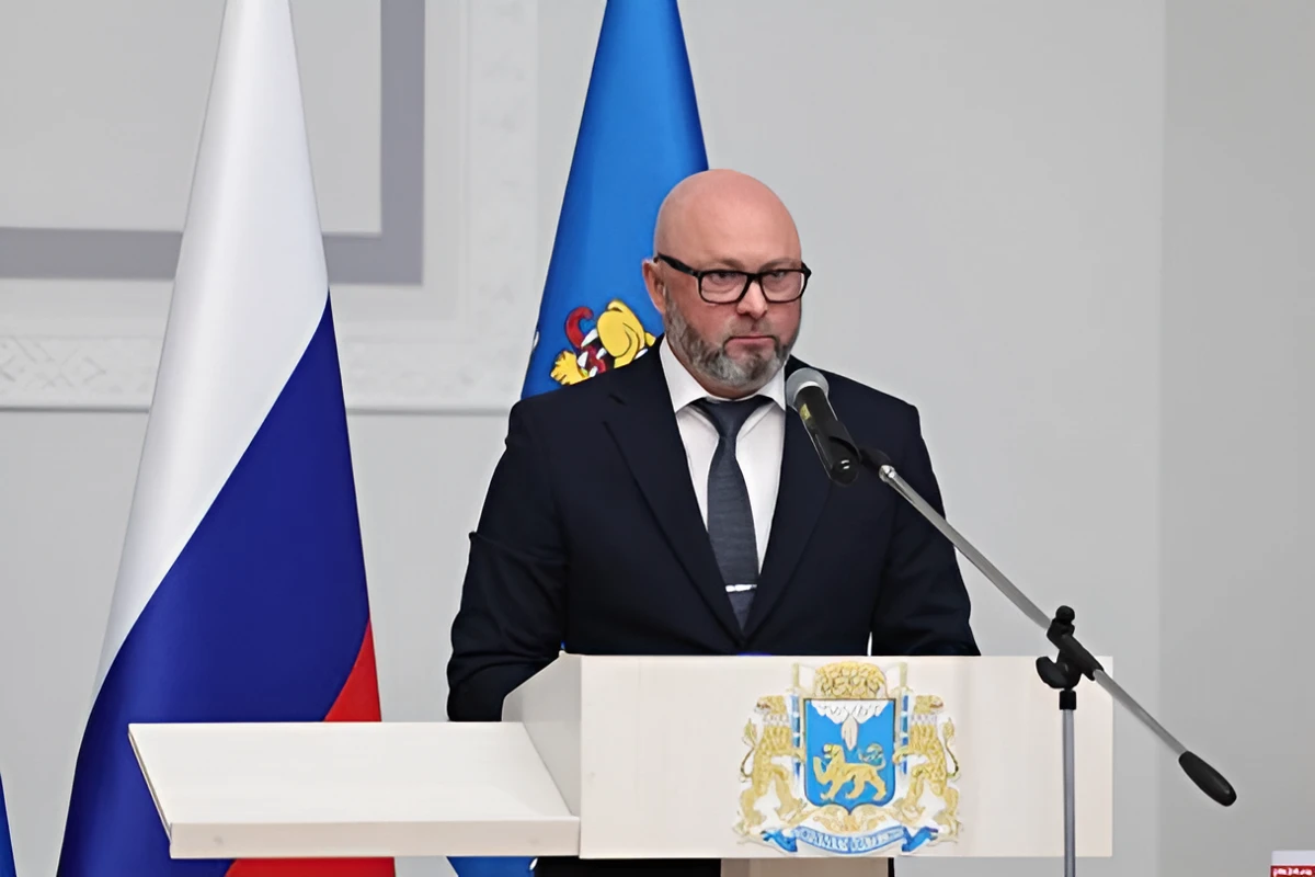 ДЕПУТАТЫ ЕДИНОГЛАСНО ИЗБРАЛИ СТАНИСЛАВА СТАРМОЛОТОВА ГЛАВОЙ ПСКОВА