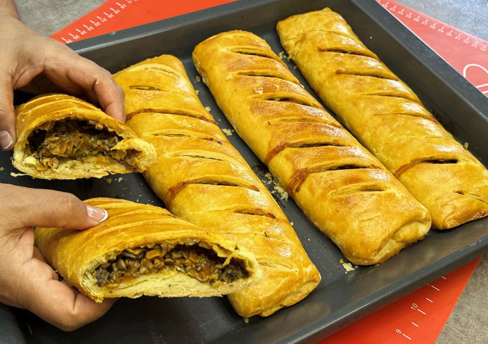 Непревзойденный ужин: Выпечка с грибами, которая покорит ваше сердце